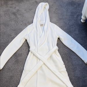 UGG women’s robe